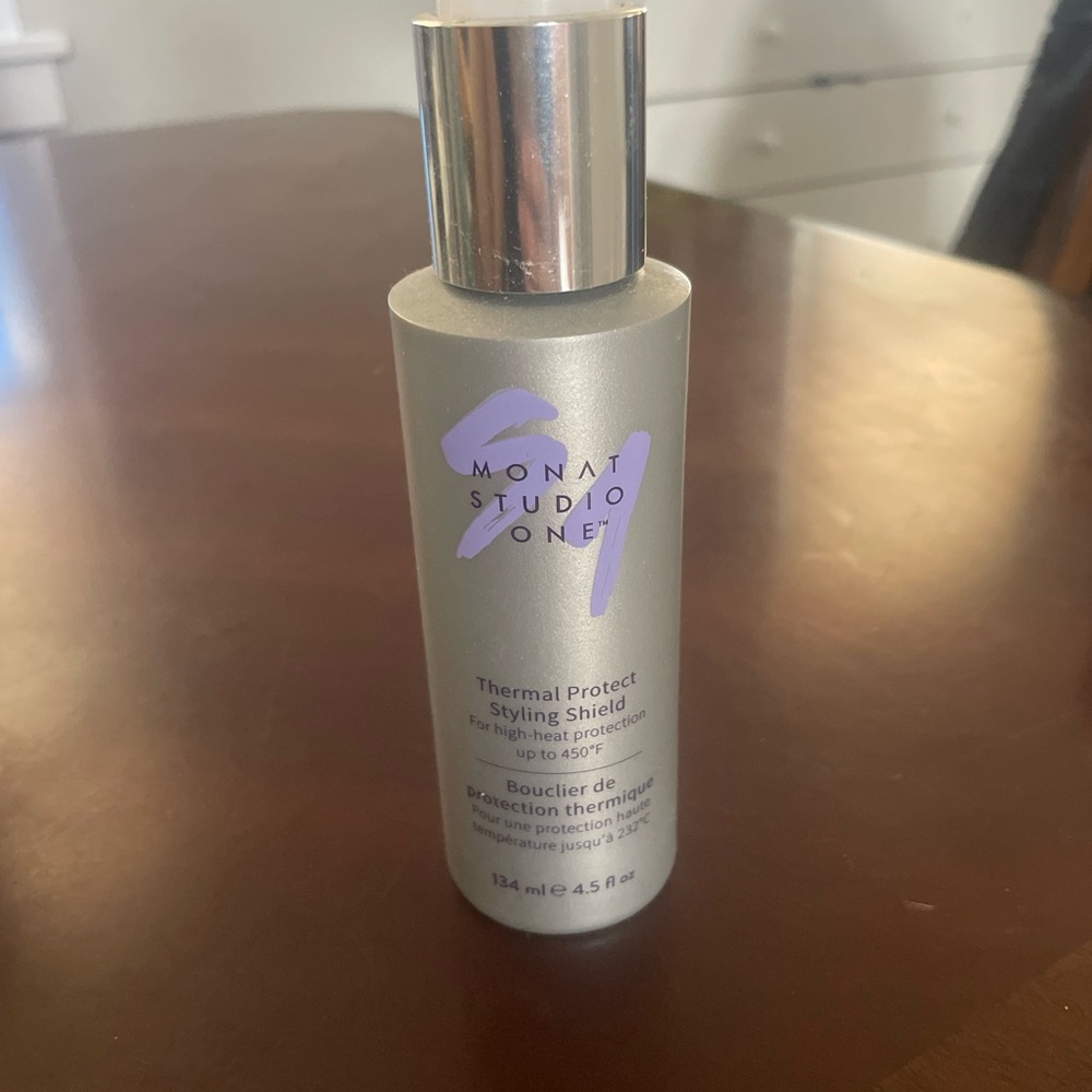 Monat Studio One Thermal Protect Styling Shield